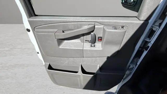 2024 GMC Savana Cargo RWD 2500 Regular Wheelbase Work Van