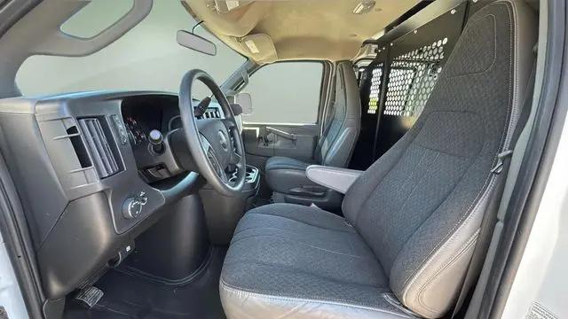 2024 GMC Savana Cargo RWD 2500 Regular Wheelbase Work Van