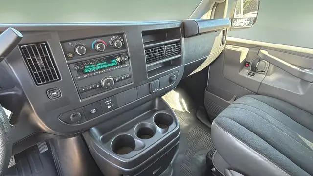 2024 GMC Savana Cargo RWD 2500 Regular Wheelbase Work Van