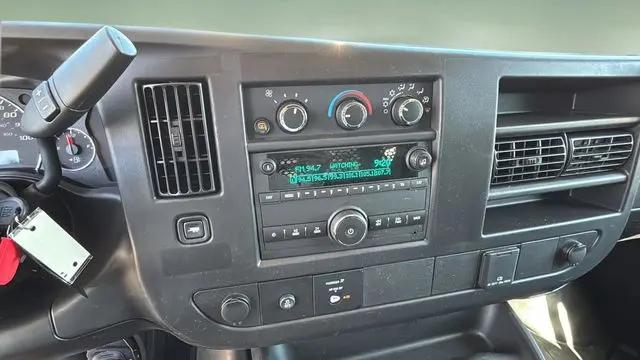 2024 GMC Savana Cargo RWD 2500 Regular Wheelbase Work Van