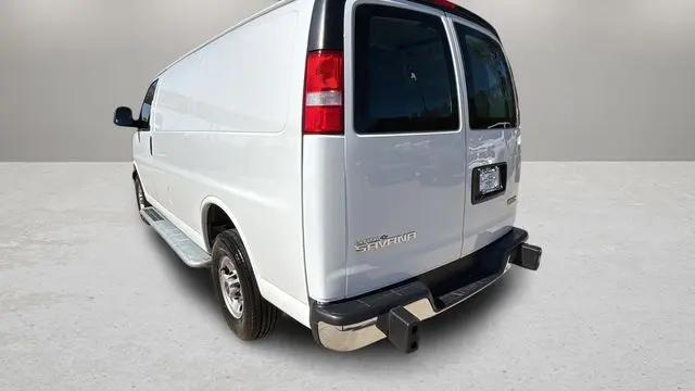 2024 GMC Savana Cargo RWD 2500 Regular Wheelbase Work Van