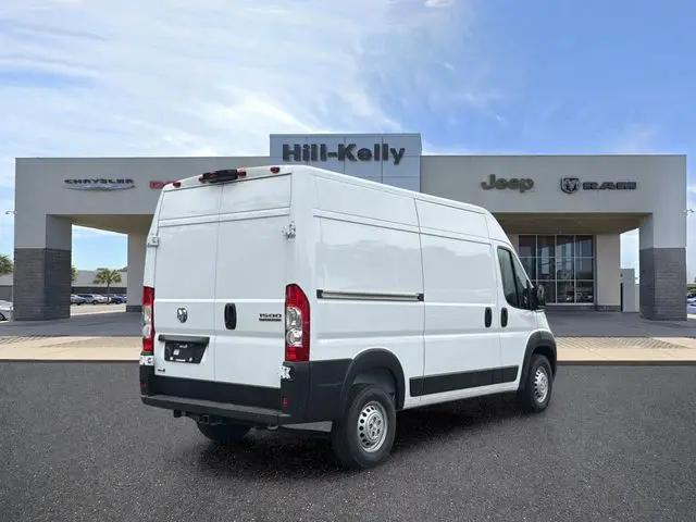 2026 Ram ProMaster Cargo Van Tradesman High Roof 136 WB w/Pass Seat