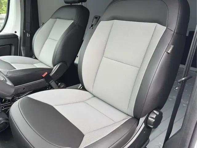 2026 Ram ProMaster Cargo Van Tradesman High Roof 136 WB w/Pass Seat
