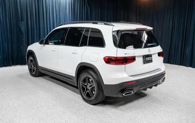 2026 Mercedes-Benz GLB 4MATIC