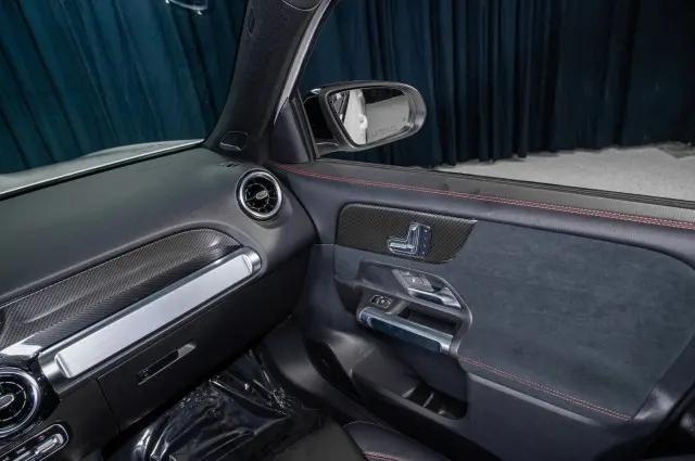 2026 Mercedes-Benz GLB 4MATIC
