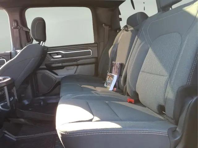 2023 Ram 1500 Big Horn Crew Cab 4x4 5'7" Box