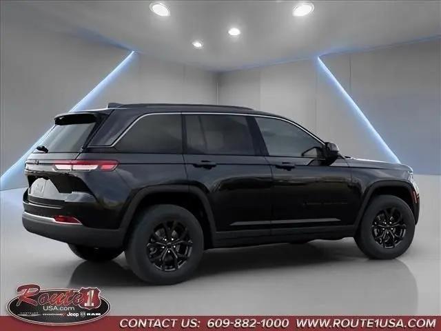 2026 Jeep Grand Cherokee Altitude 4x4