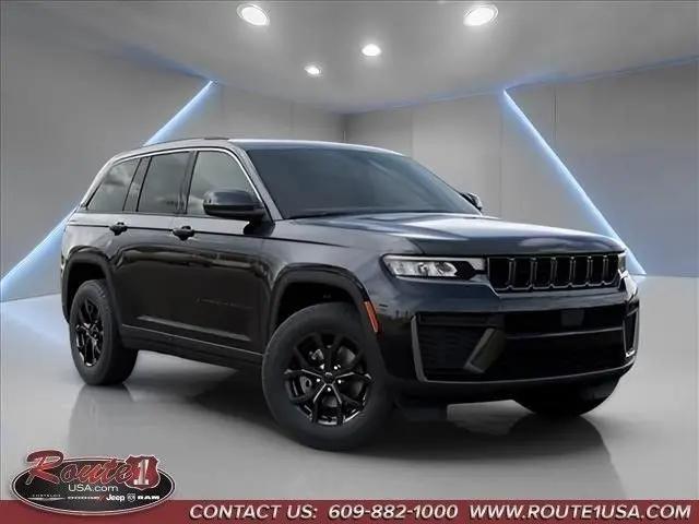 2026 Jeep Grand Cherokee Altitude 4x4