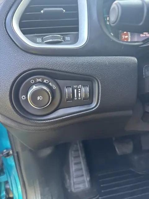 2021 Jeep Renegade Islander 4x4