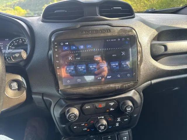 2021 Jeep Renegade Islander 4x4