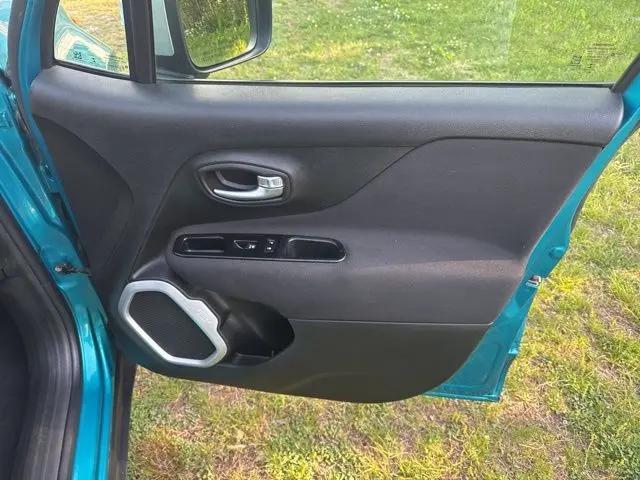 2021 Jeep Renegade Islander 4x4