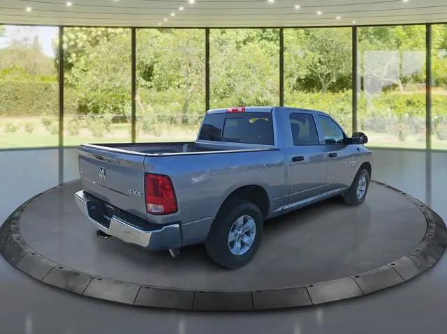 2023 Ram 1500 Classic SLT Crew Cab 4x4 5'7" Box