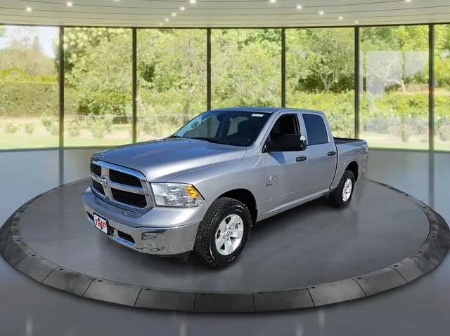 2023 Ram 1500 Classic SLT Crew Cab 4x4 5'7" Box