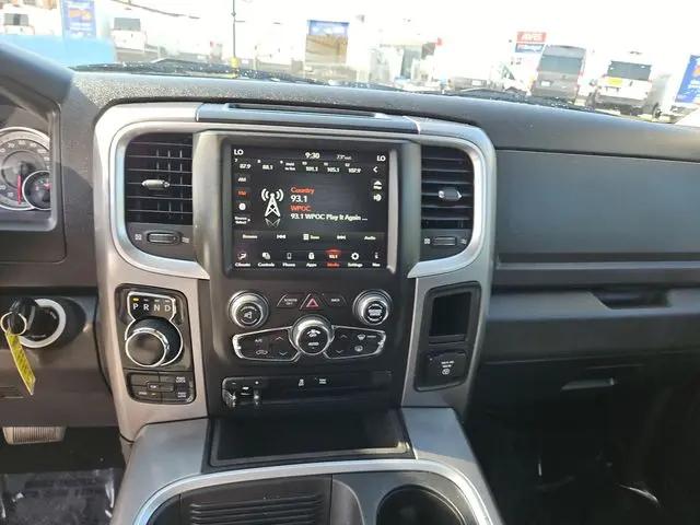 2023 Ram 1500 Classic SLT Crew Cab 4x4 5'7" Box