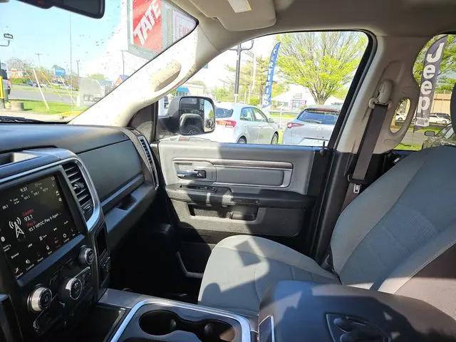 2023 Ram 1500 Classic SLT Crew Cab 4x4 5'7" Box