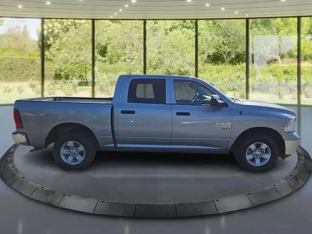 2023 Ram 1500 Classic SLT Crew Cab 4x4 5'7" Box