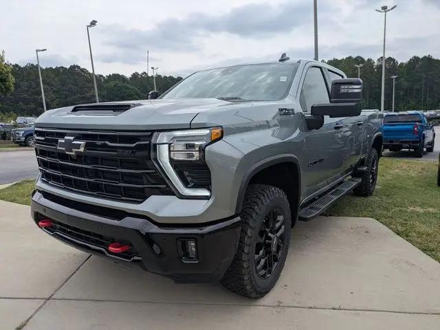 2026 Chevrolet Silverado 2500HD Crew Cab, Standard Bed, LT, 4WD