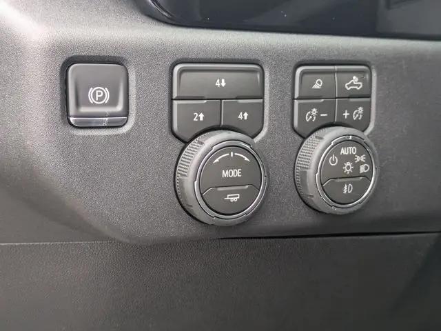 2026 Chevrolet Silverado 2500HD Crew Cab, Standard Bed, LT, 4WD