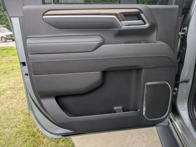 2026 Chevrolet Silverado 2500HD Crew Cab, Standard Bed, LT, 4WD