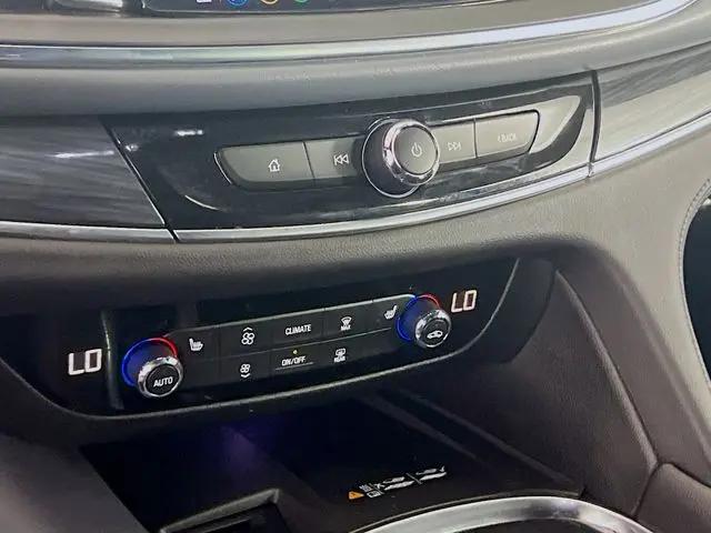 2023 Buick Enclave Essence FWD
