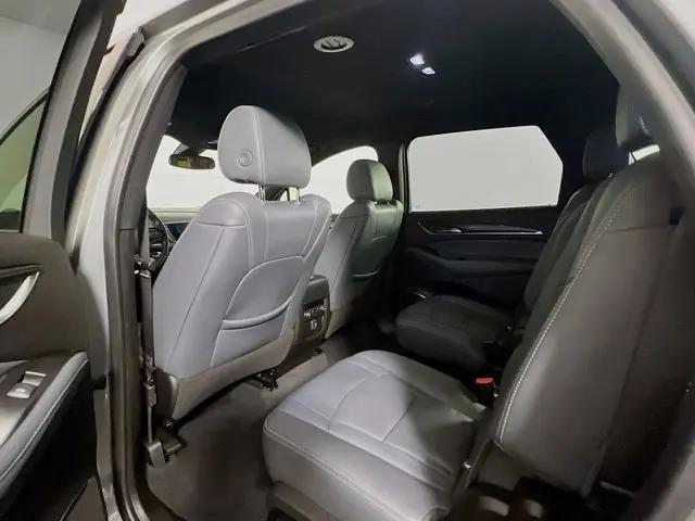 2023 Buick Enclave Essence FWD