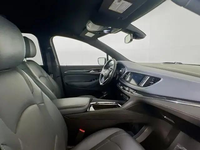 2023 Buick Enclave Essence FWD