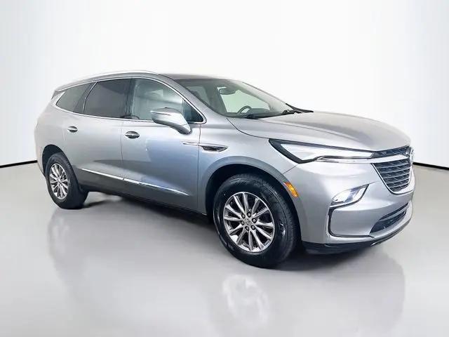2023 Buick Enclave Essence FWD