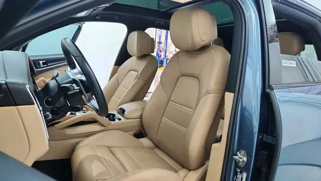 2019 Porsche Cayenne S