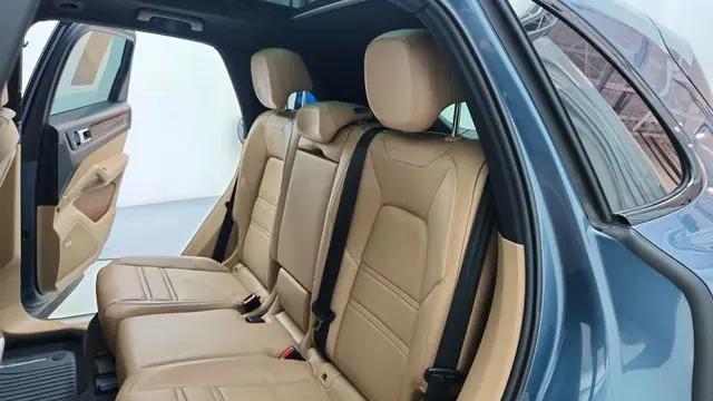 2019 Porsche Cayenne S