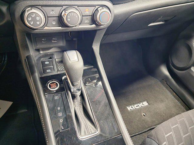 2023 Nissan Kicks SV Xtronic CVT
