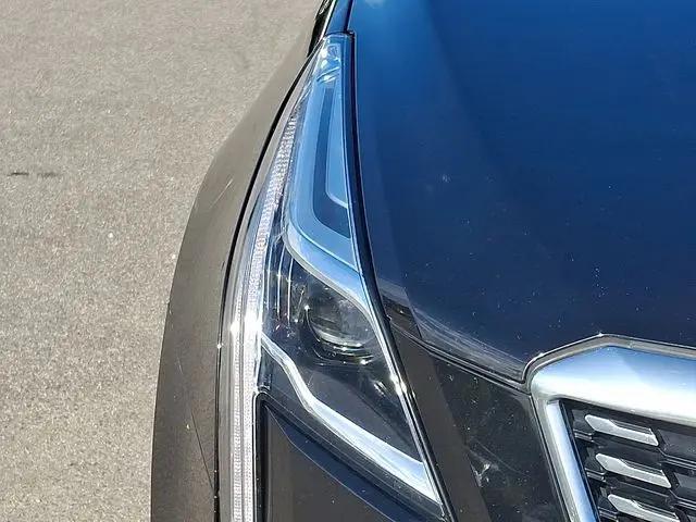 2022 Cadillac XT5 AWD Premium Luxury