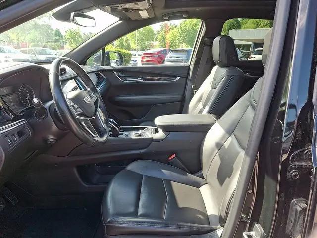 2022 Cadillac XT5 AWD Premium Luxury