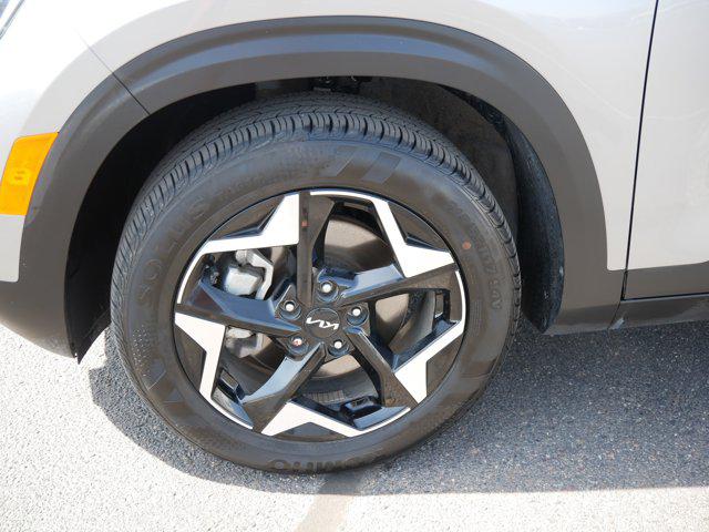 2025 Kia Seltos EX
