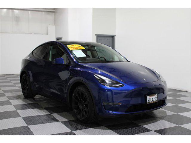 2023 Tesla Model Y Long Range Dual Motor All-Wheel Drive