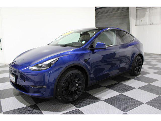 2023 Tesla Model Y Long Range Dual Motor All-Wheel Drive
