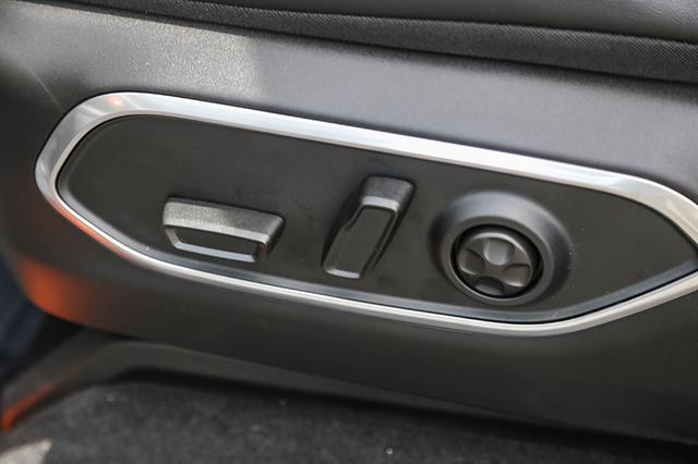 2026 Jeep Grand Wagoneer Upland 4x4