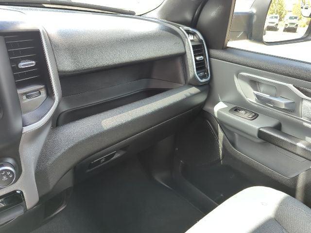 2023 Ram 1500 Big Horn Crew Cab 4x4 5'7" Box