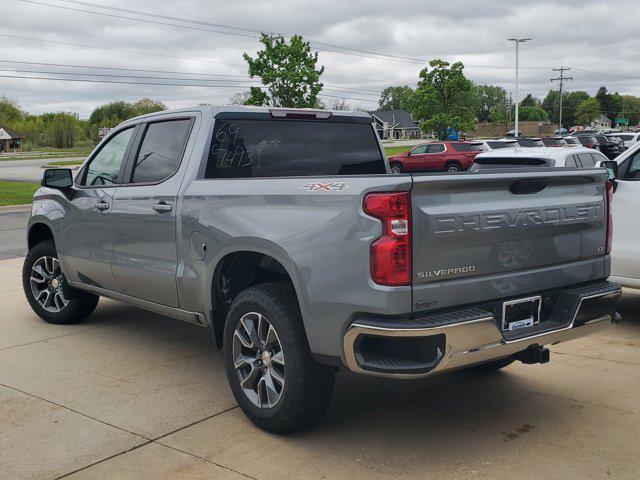 2026 Chevrolet Silverado 1500 4WD Crew Cab Short Bed LT with 2FL