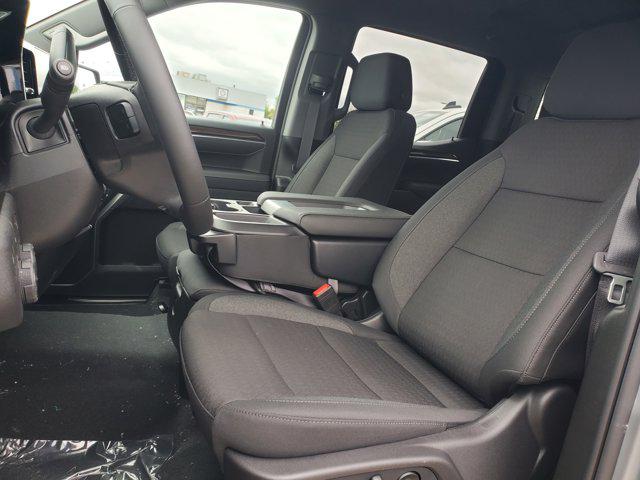 2026 Chevrolet Silverado 1500 4WD Crew Cab Short Bed LT with 2FL
