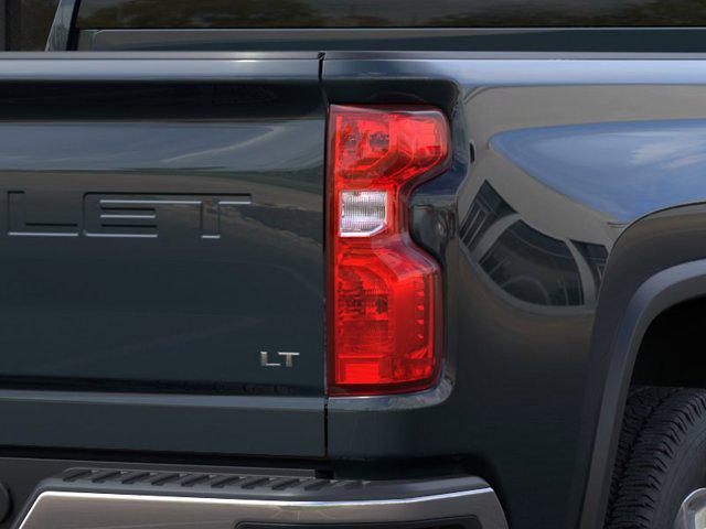 2026 Chevrolet Silverado 2500HD Crew Cab, Standard Bed, LT, 4WD