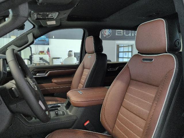 2026 GMC Sierra 2500HD Crew Cab, Standard Bed, Denali Ultimate, 4WD