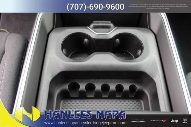 2026 Ram 1500 Express Crew Cab 4x4 5'7" Box