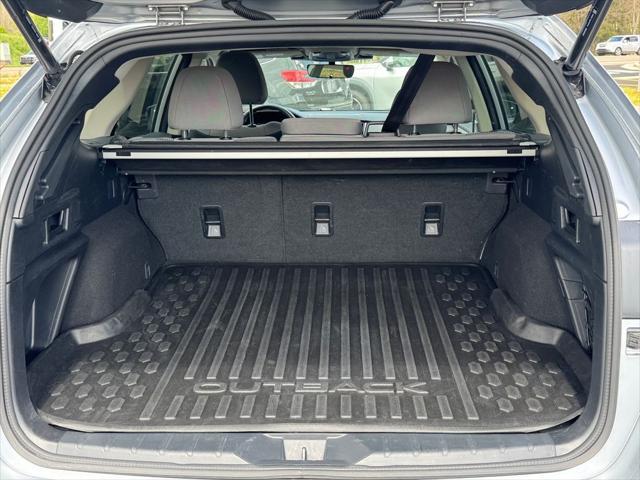 2023 Subaru Outback Premium