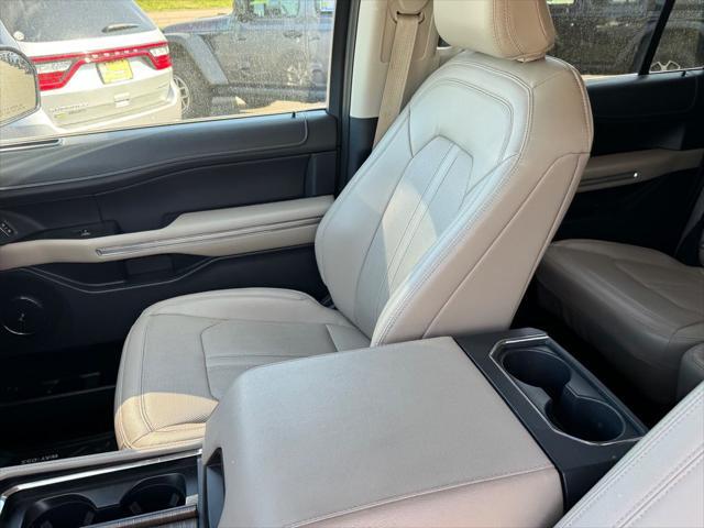 2023 Ford Expedition Limited MAX