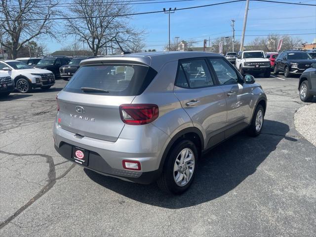 2023 Hyundai Venue SE