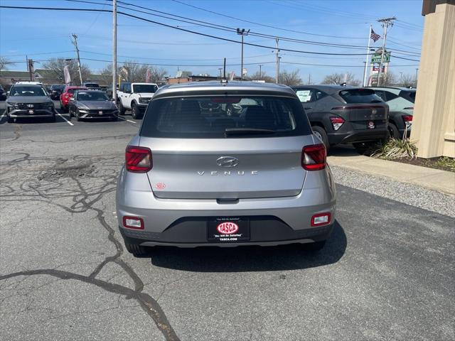 2023 Hyundai Venue SE