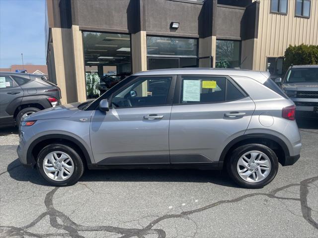 2023 Hyundai Venue SE