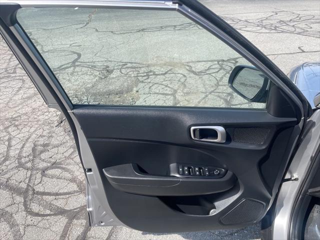 2023 Hyundai Venue SE