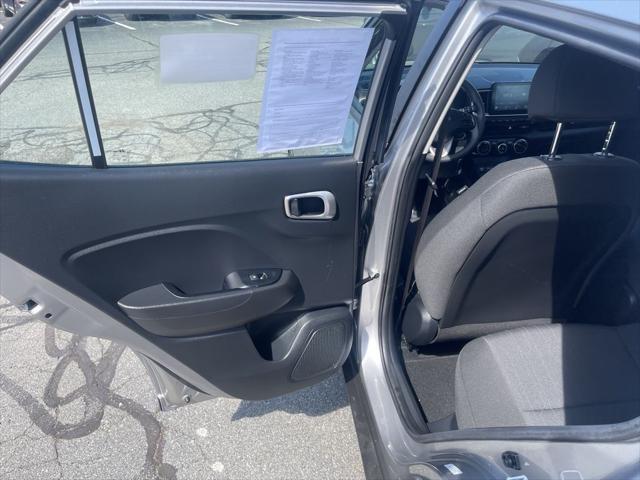 2023 Hyundai Venue SE
