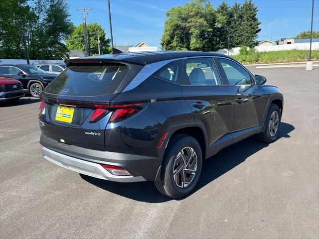 2026 Hyundai Tucson Hybrid Blue SE